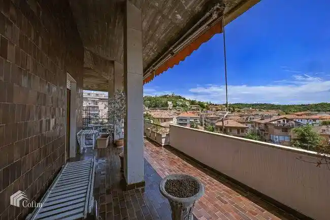 Appartamento in vendita a Verona