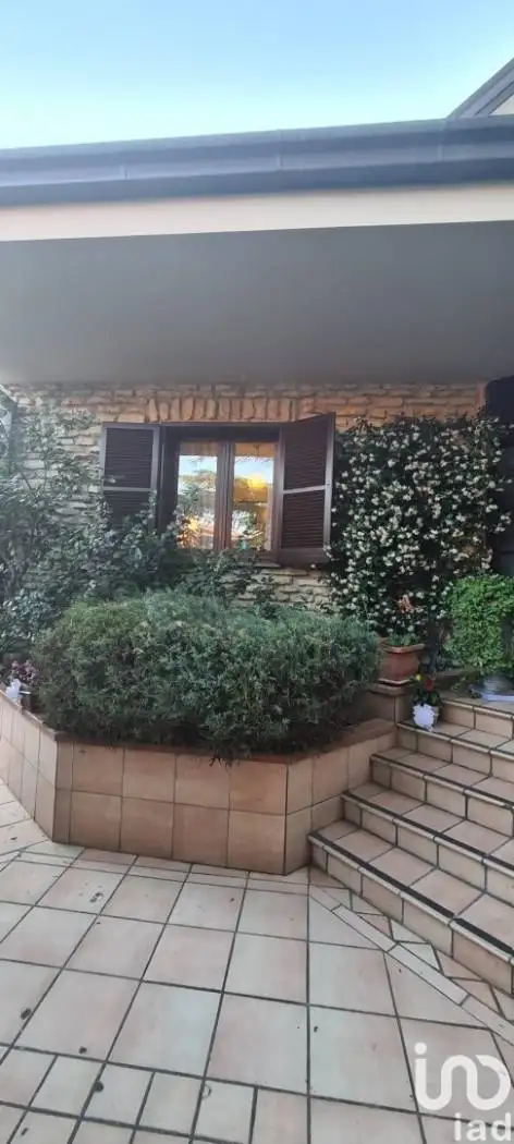 Villa unifamiliare via Aldo Moro 25, Centro, Cerreto d'Esi - foto 2