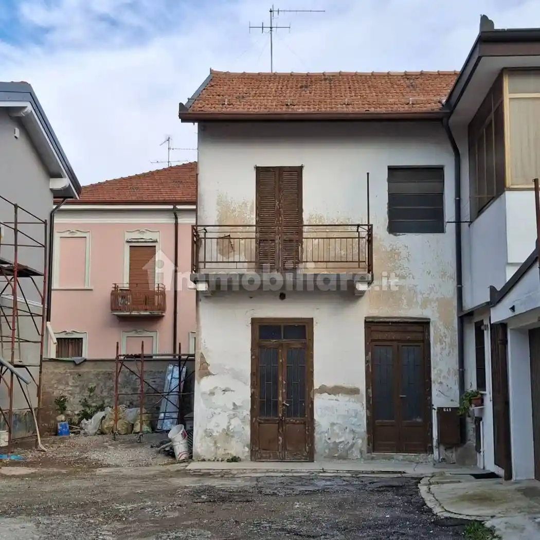 Rustico - Casale in vendita a Giussano