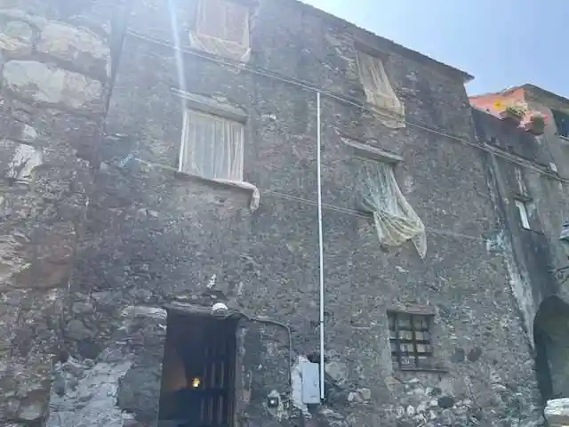 Casa indipendente in vendita a Casarza Ligure