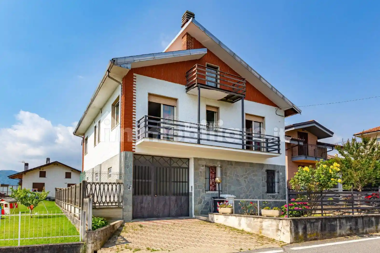 Casa indipendente in vendita a Giaveno