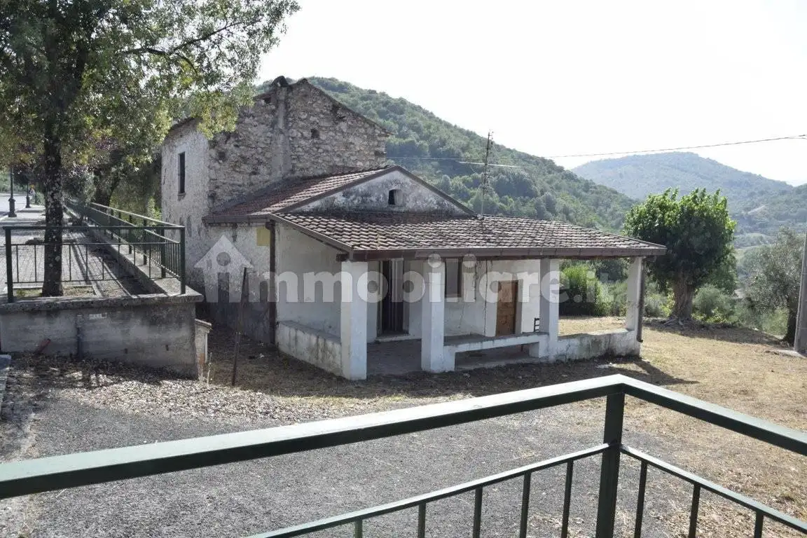 Rustico - Casale in vendita a Pico