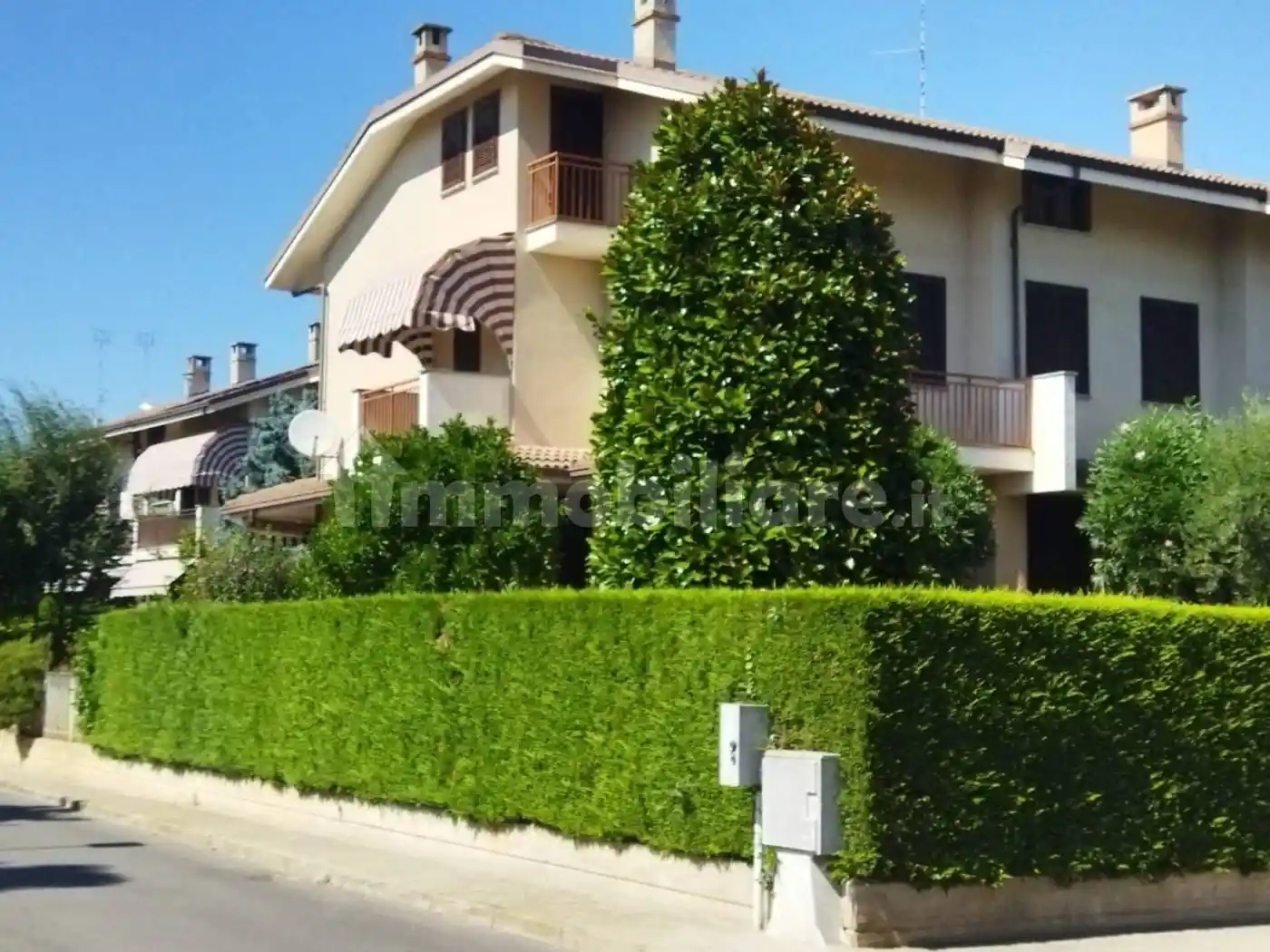 Villa in vendita a Bra