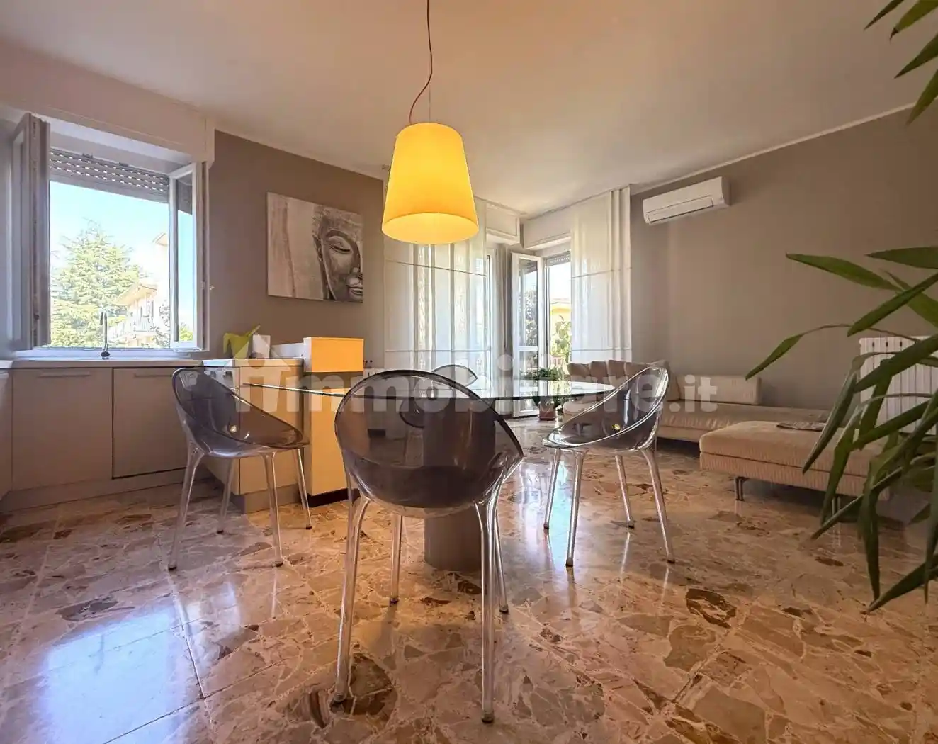 Appartamento in vendita a Arona