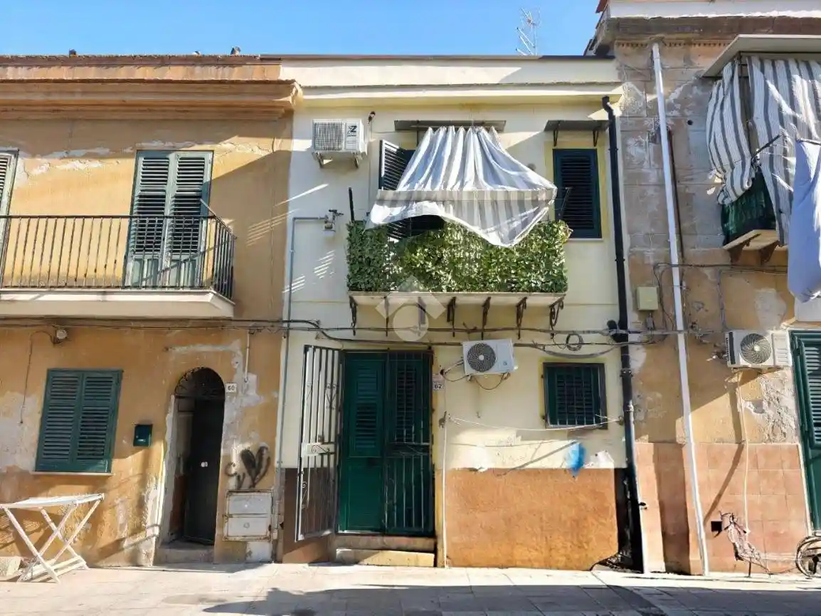 Appartamento in vendita a Palermo