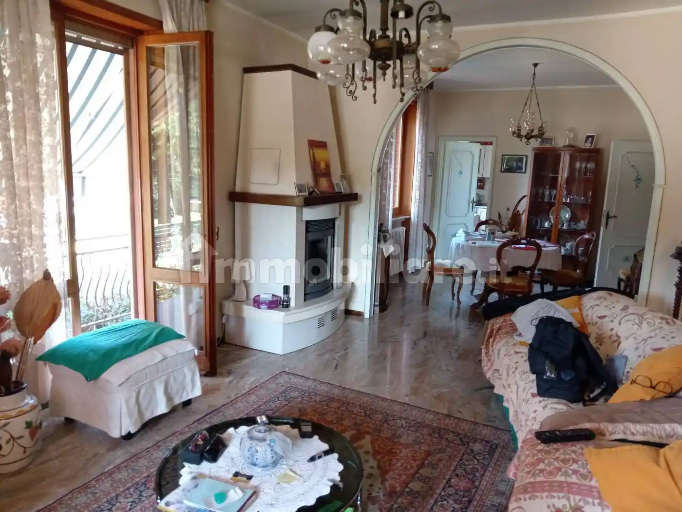 Villa in vendita a Castell'Arquato