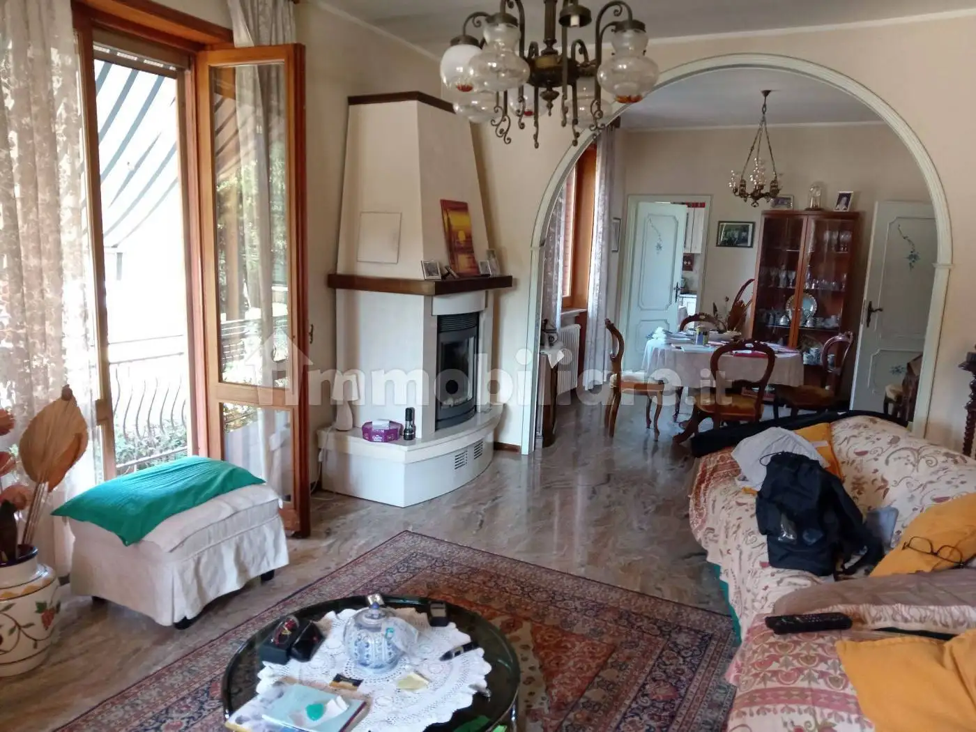 Villa in vendita a Castell'Arquato