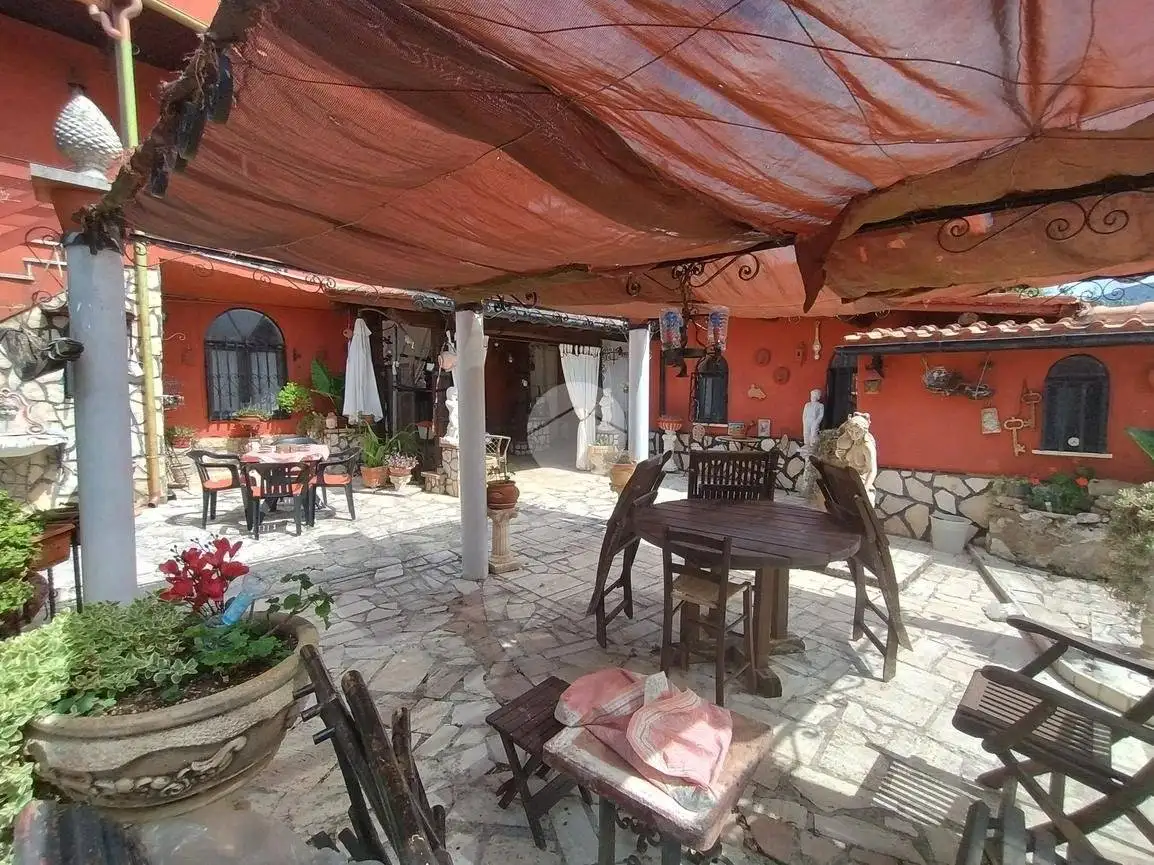 Villa in vendita a Affile