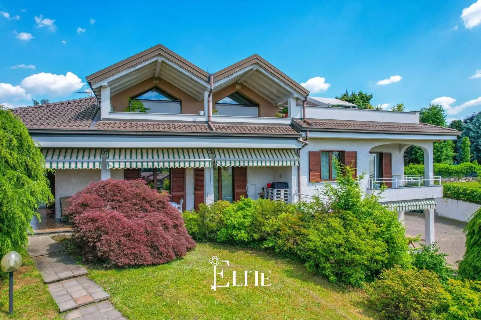 Villa plurifamiliare via Gioacchino Rossini 4, Centro, Castronno - foto 3