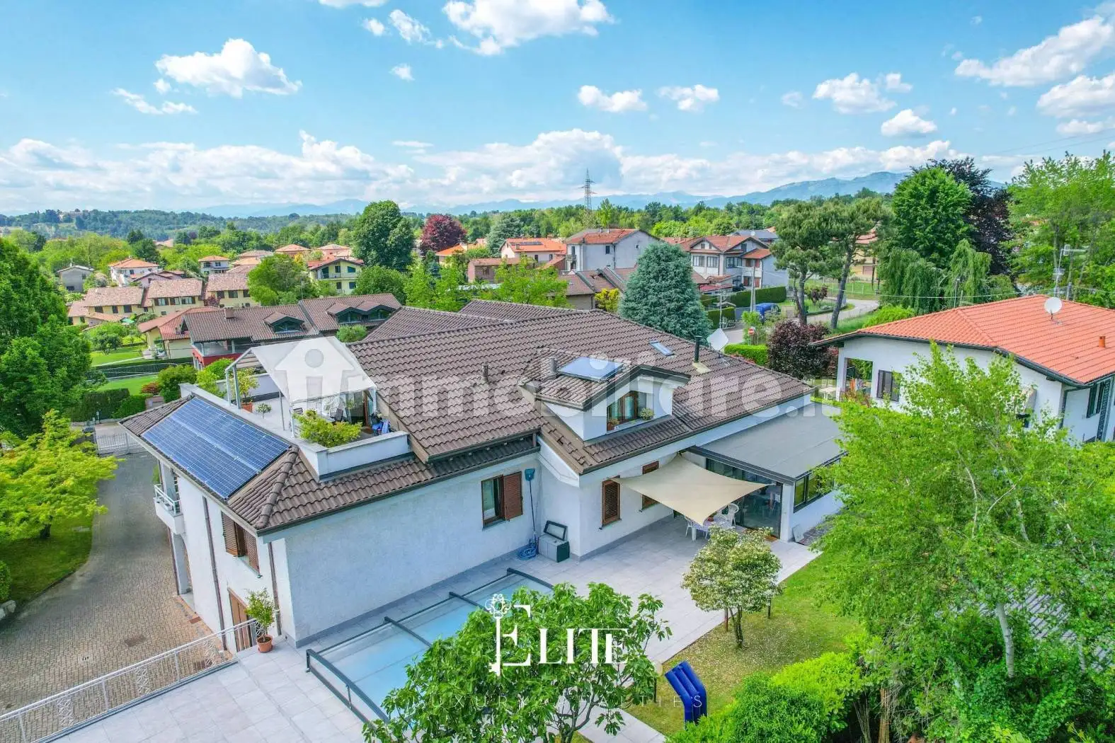 Villa plurifamiliare via Gioacchino Rossini 4, Centro, Castronno - foto 5