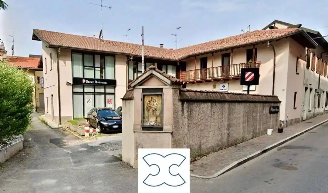 Palazzo - Edificio in vendita a Mozzate