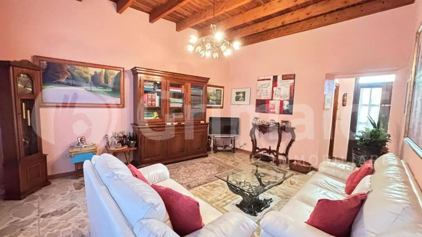 Terratetto unifamiliare via Roma, 49, Cassinetta di Lugagnano - foto 2