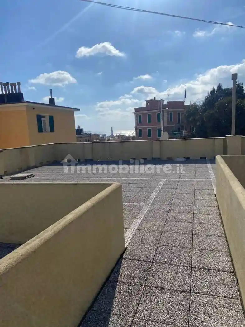Appartamento in vendita a Genova