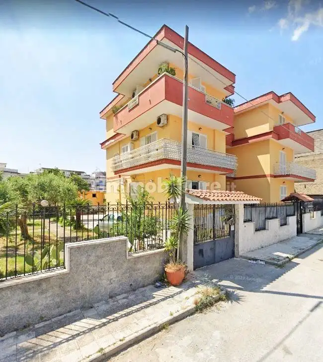 Appartamento in vendita a Casoria