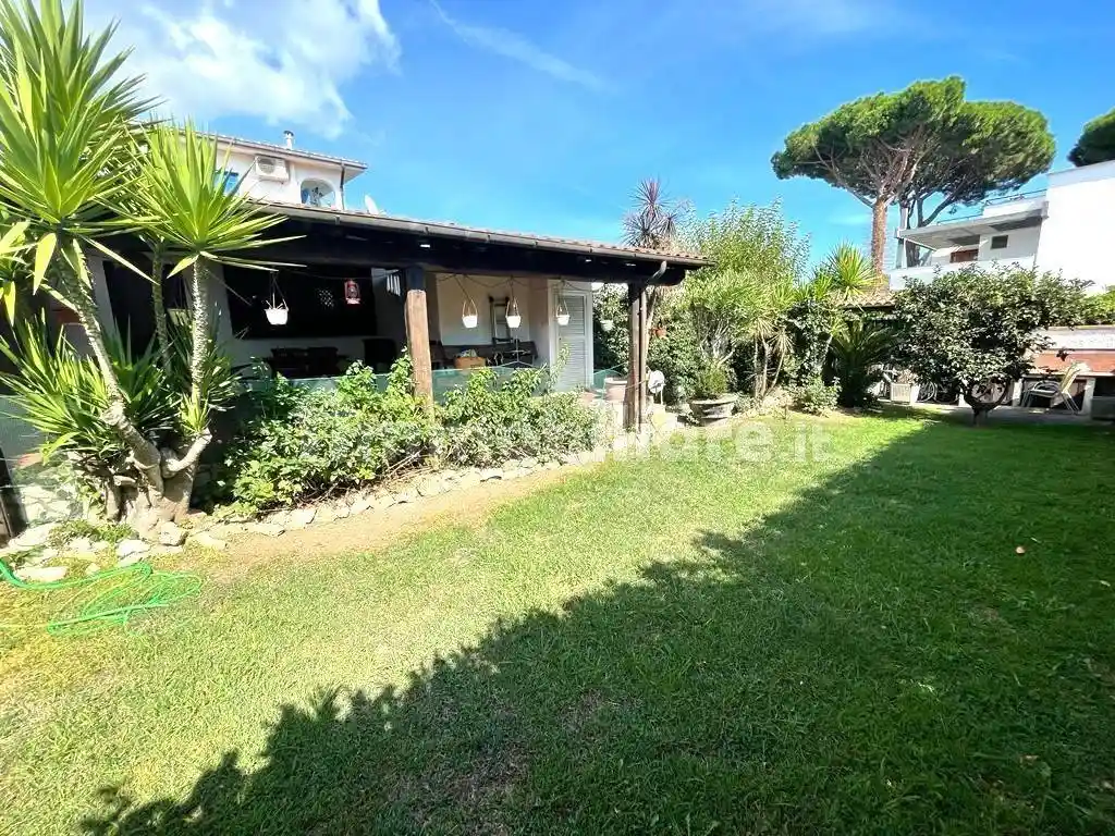 Villa in vendita a San Felice Circeo