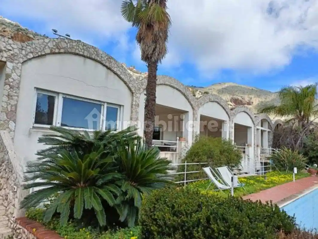 Villa in vendita a Palermo