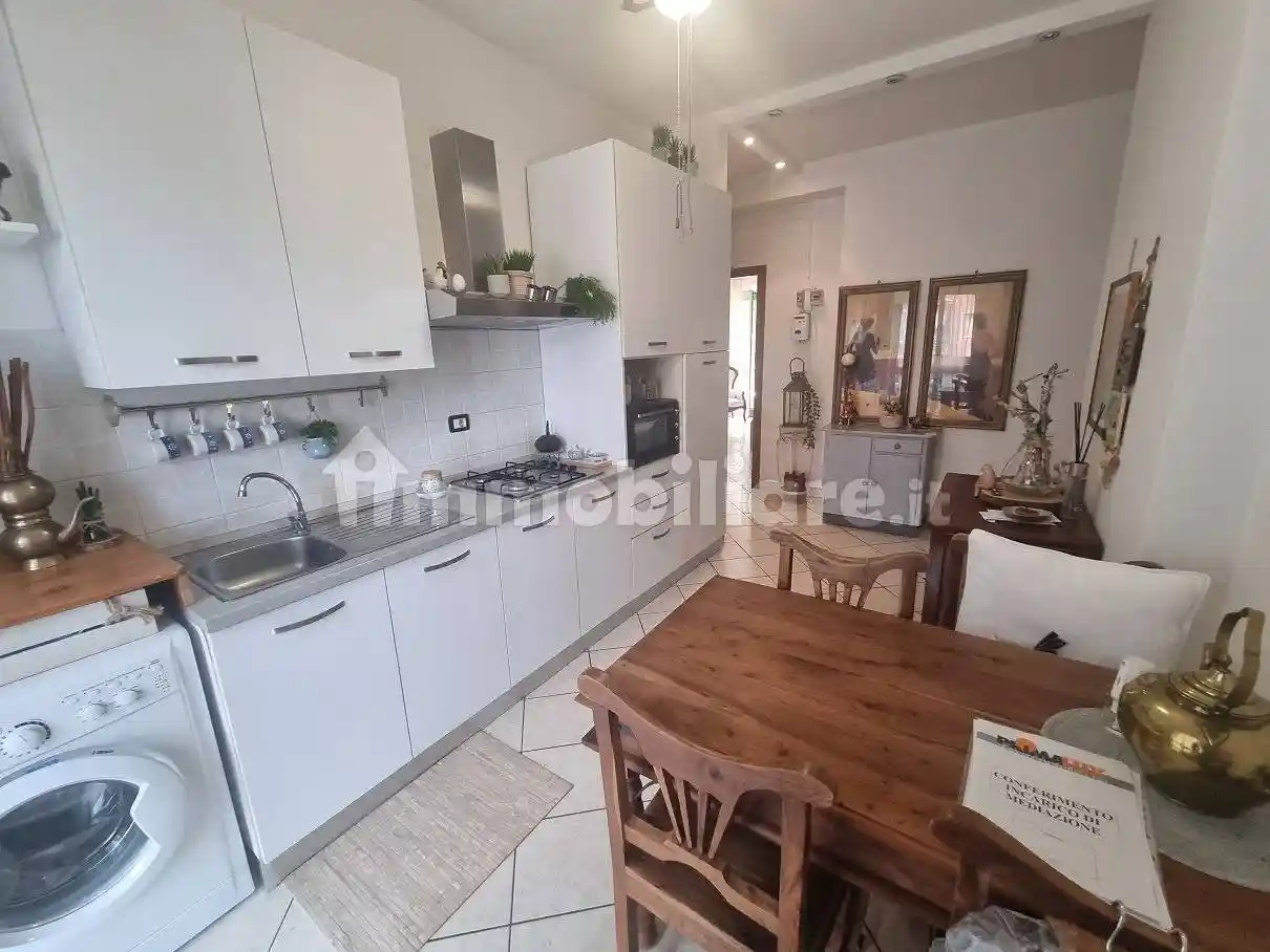 Appartamento in vendita a Limbiate