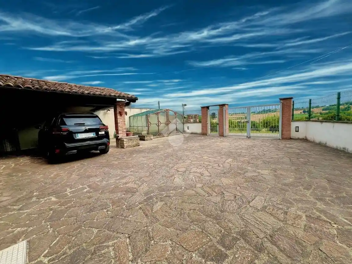 Terratetto plurifamiliare frazione Albarengo Basso 4, Montiglio Monferrato - foto 2