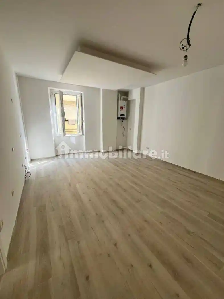 Trilocale via Giovanni Branca, Centro Storico, Pesaro - foto 2