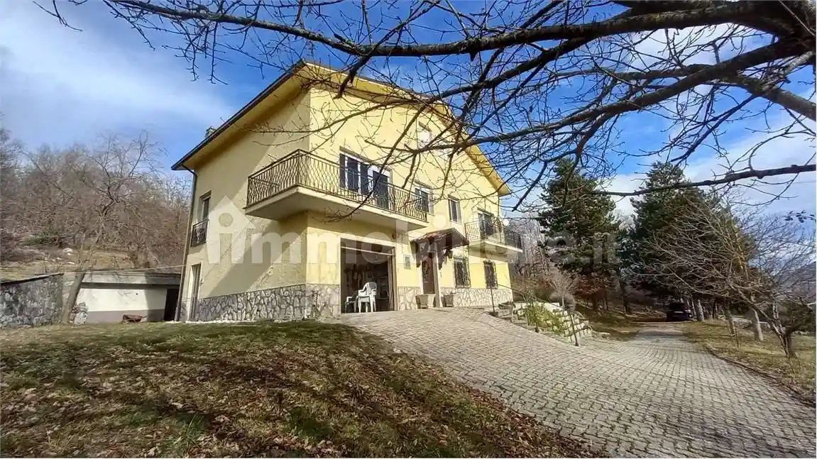 Villa in vendita a Ateleta