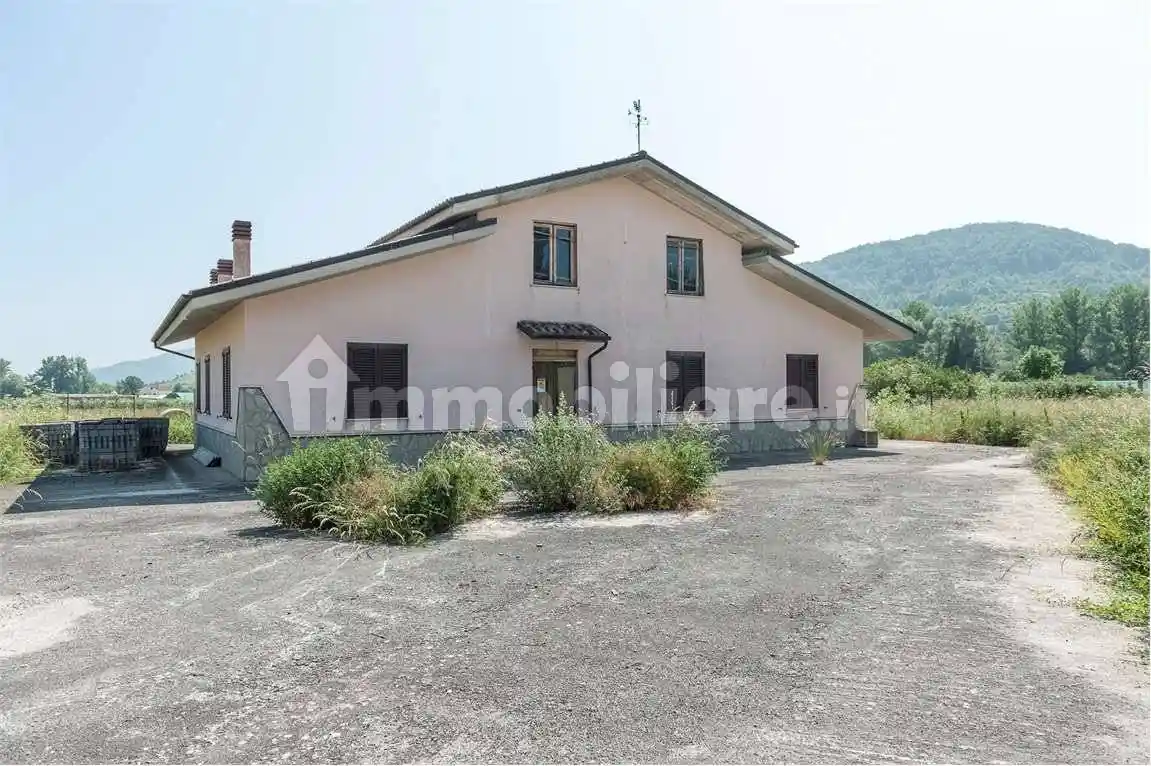 Villa unifamiliare via del Pantano, 32, Centro, Castel di Sangro - foto 2