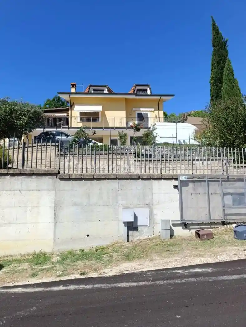 Villa in vendita a Capena