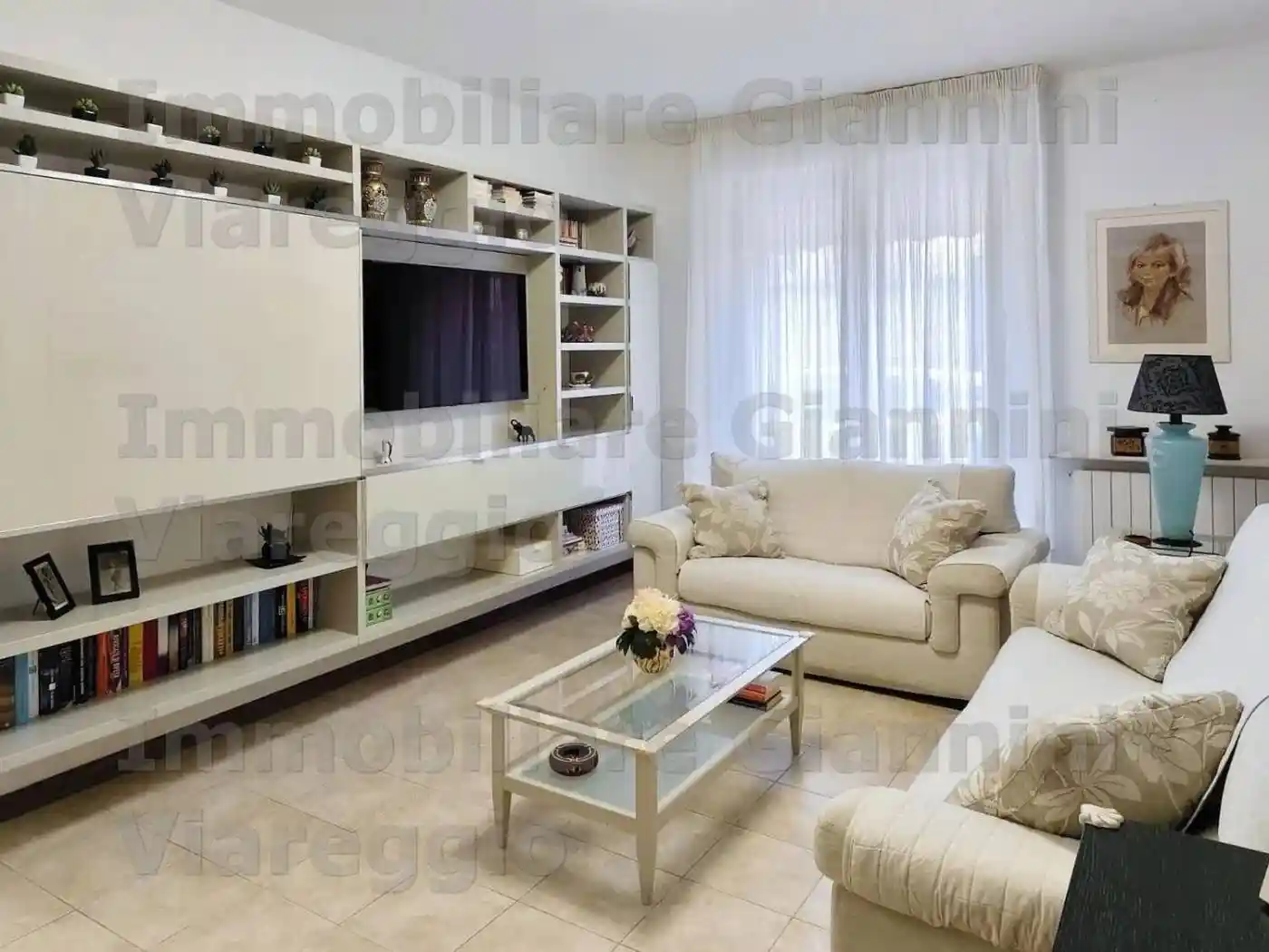 Appartamento in vendita a Viareggio