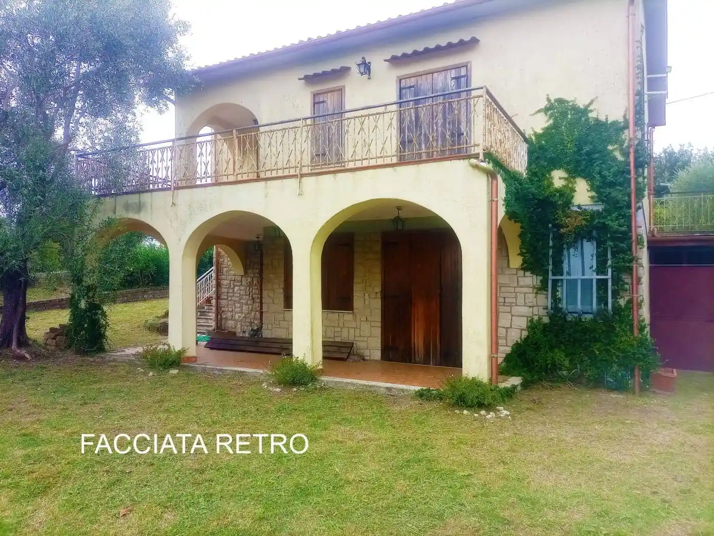 Villa in vendita a Calvi dell'Umbria