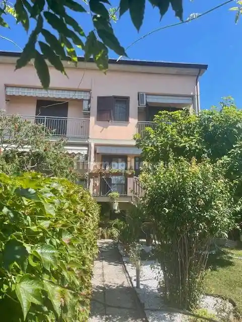 Villetta a schiera in vendita a Parma