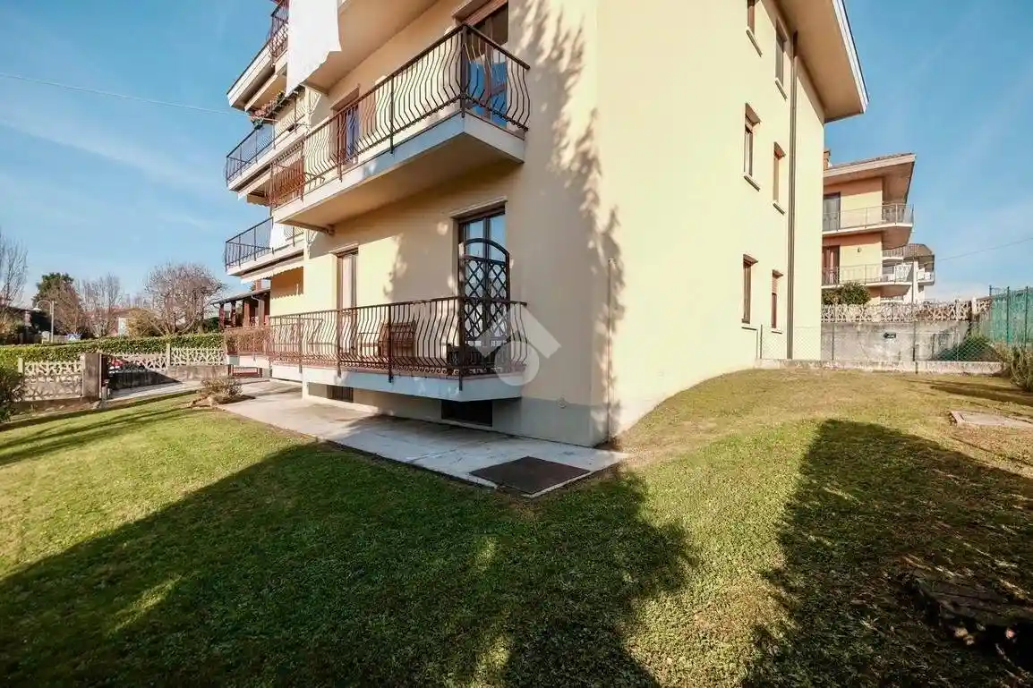 Appartamento in vendita a Terno d'Isola