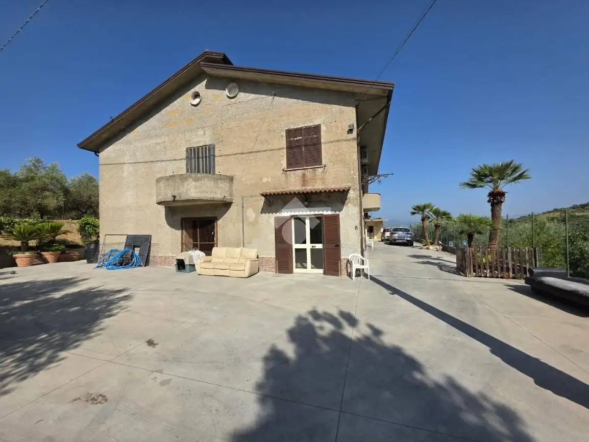 Villa in vendita a Frasso Telesino