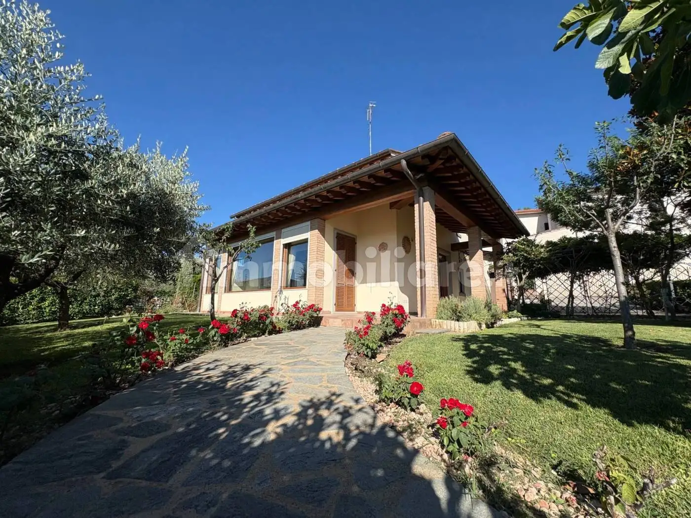 Villa in vendita a Arezzo