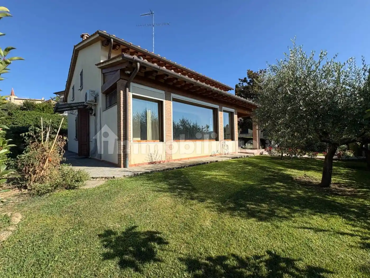 Villa unifamiliare Località Ceciliano, Ceciliano, Arezzo - foto 2