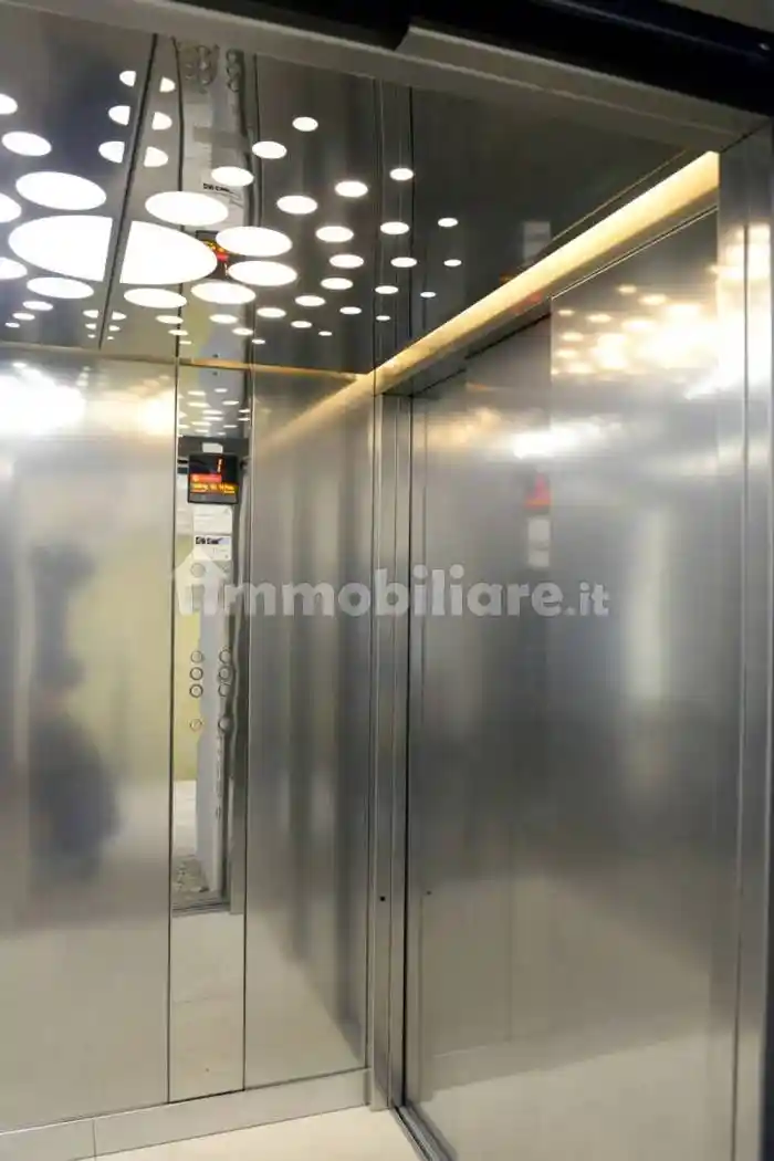 Appartamento in vendita a Varese