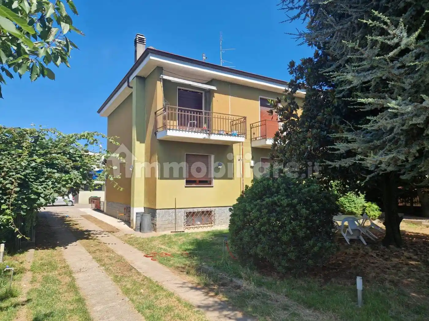 Villa in vendita a Mozzate