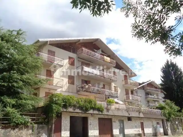 Appartamento in vendita a Roburent