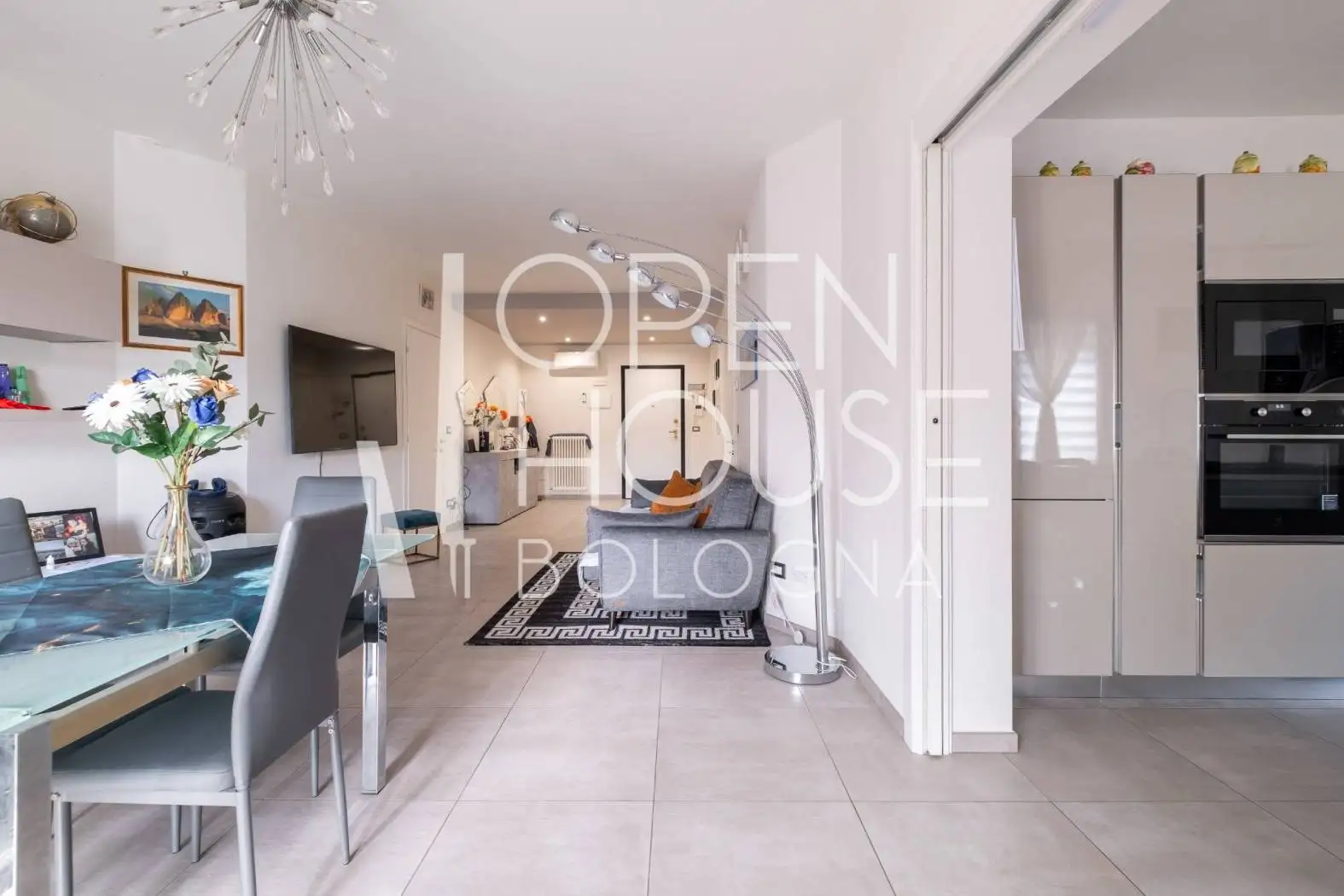 Appartamento in vendita a Zola Predosa