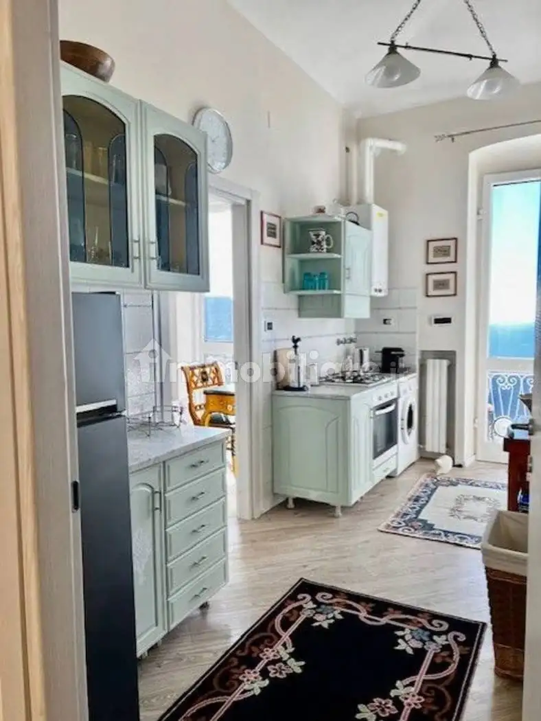 Appartamento in affitto a Camogli