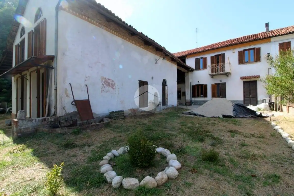 Casa indipendente in vendita a Baldissero d'Alba