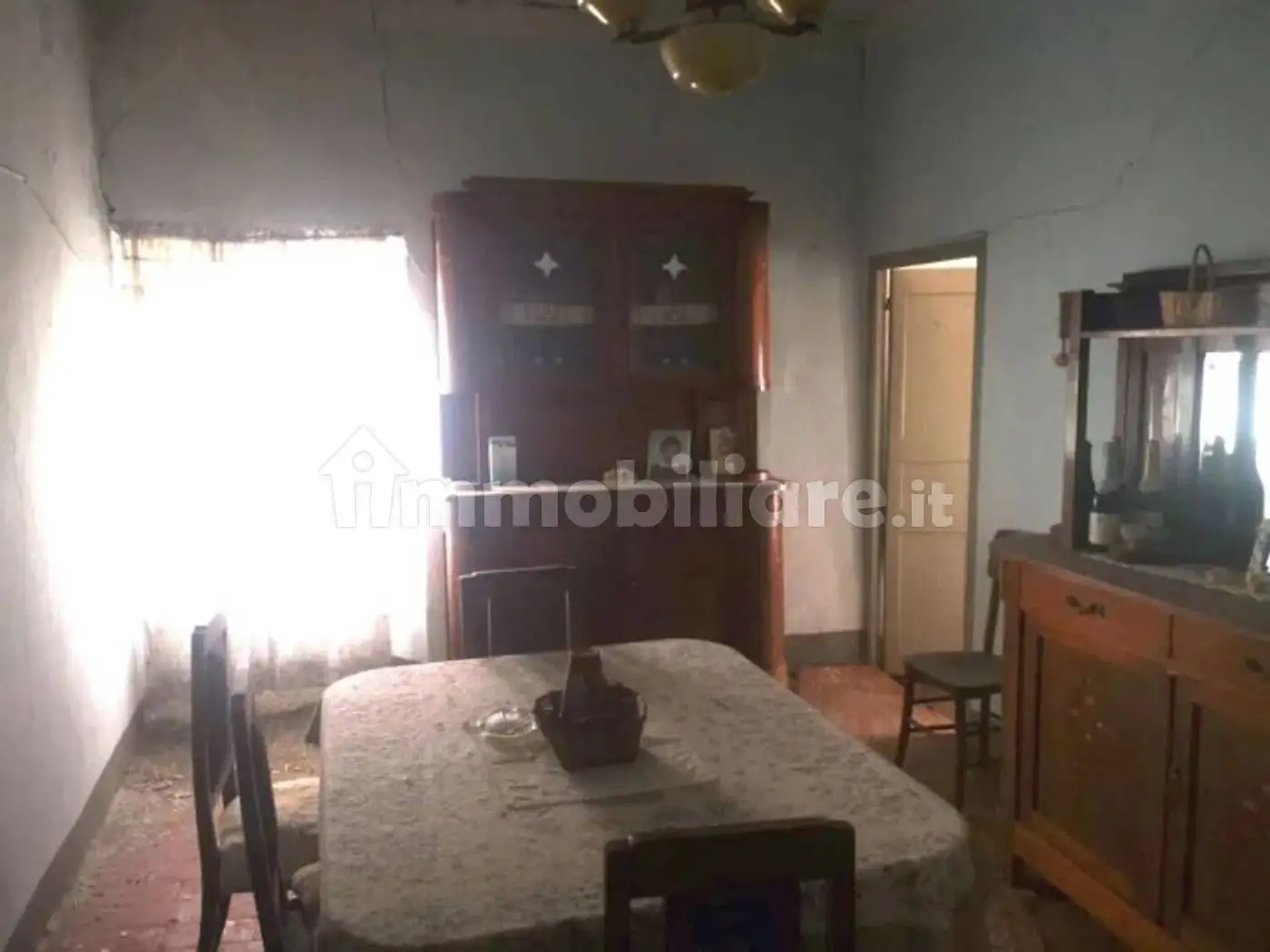 Appartamento in vendita a Caravonica