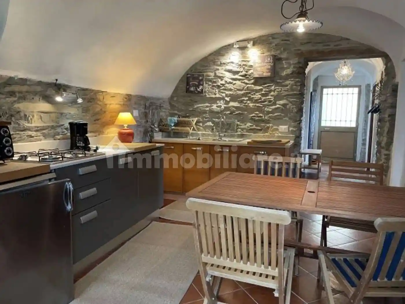 Appartamento in vendita a Prelà