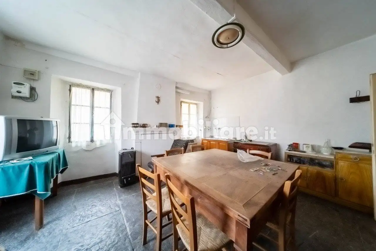 Quadrilocale via 24 Maggio, 7, Centro, Corniglio - foto 5