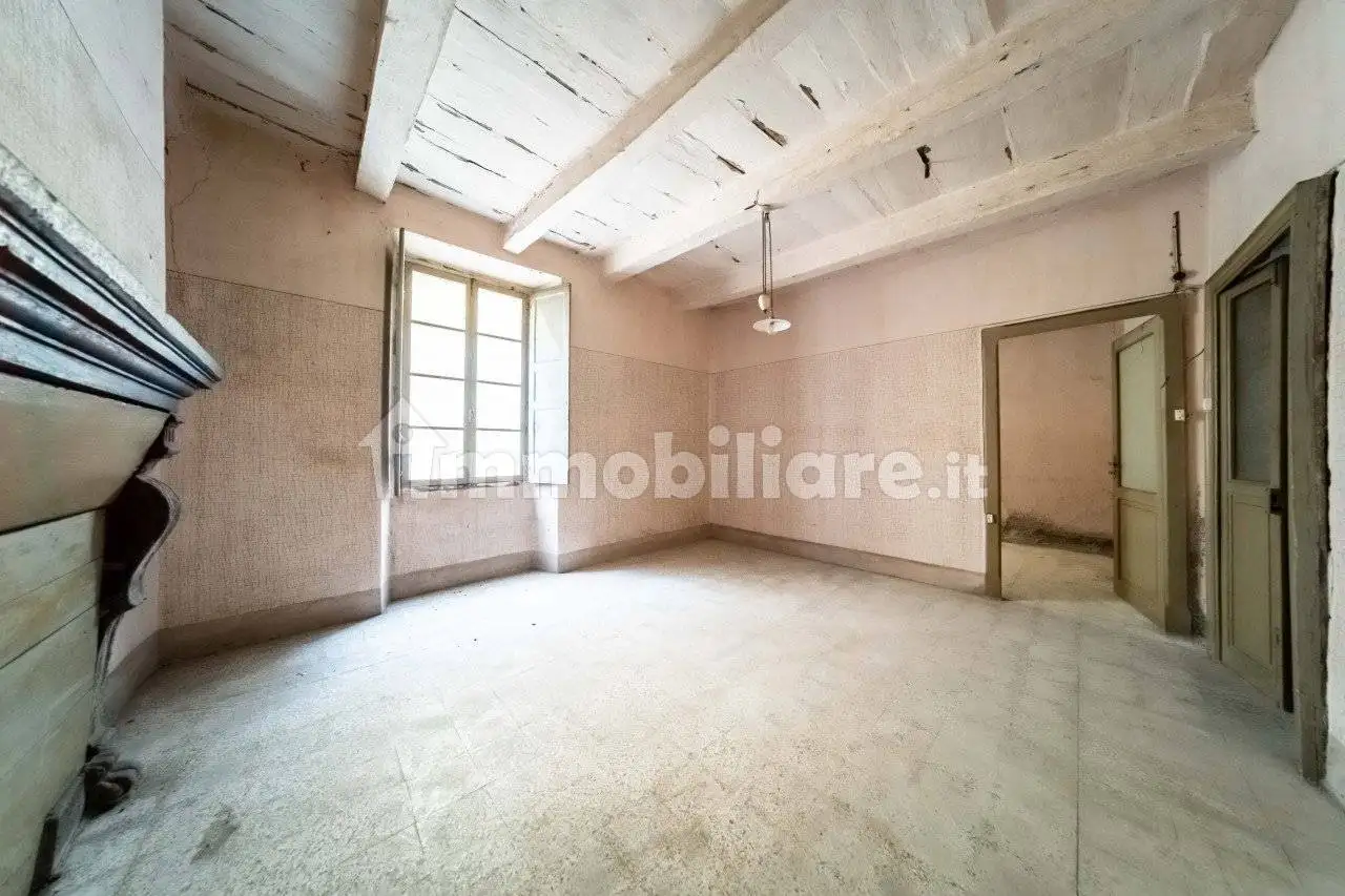 Bilocale via 24 maggio 7/9, Centro, Corniglio - foto 5