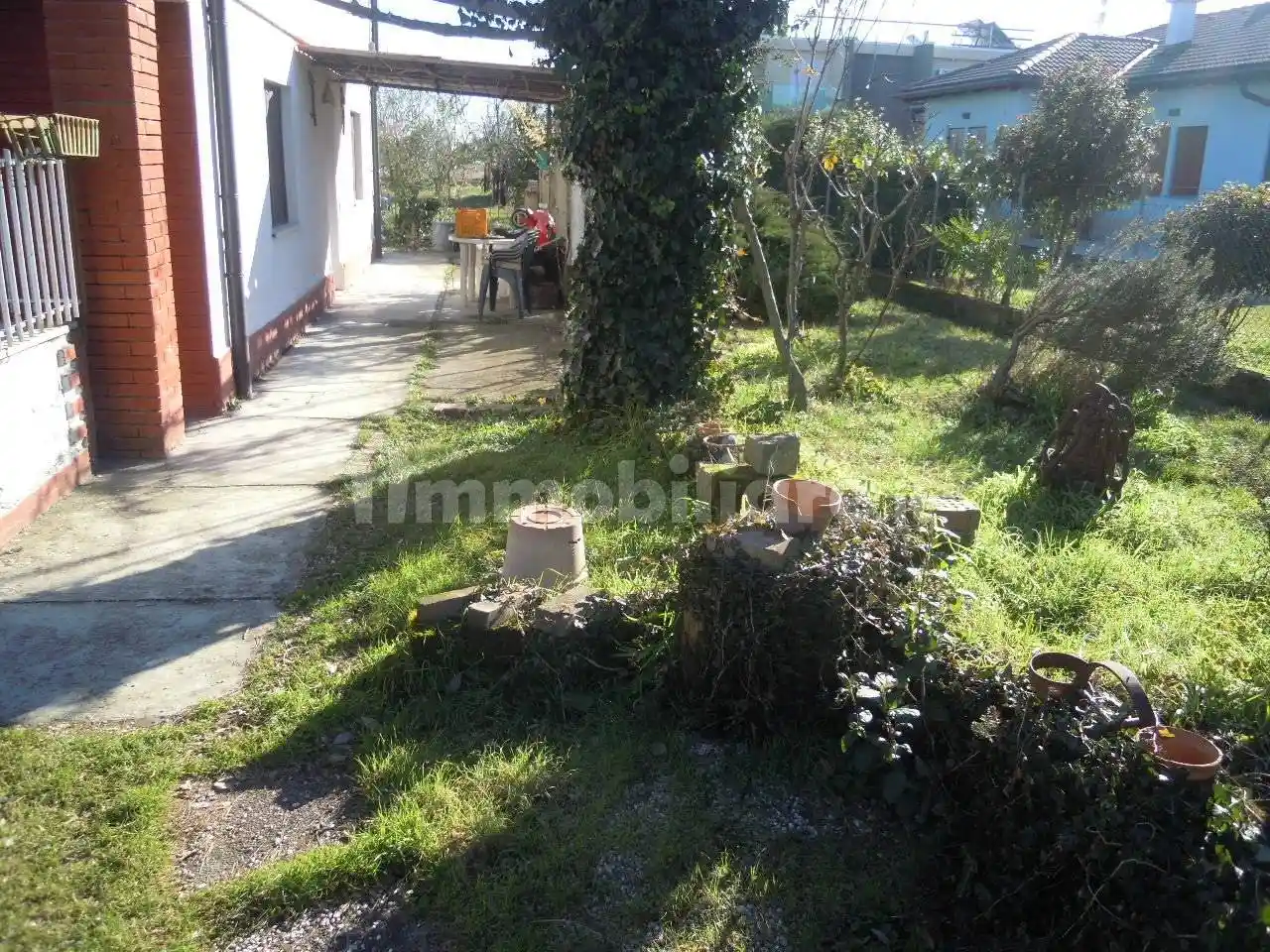 Villa unifamiliare, da ristrutturare, 200 m², Vecchiazzano - Ospedale, Forlì - foto 2