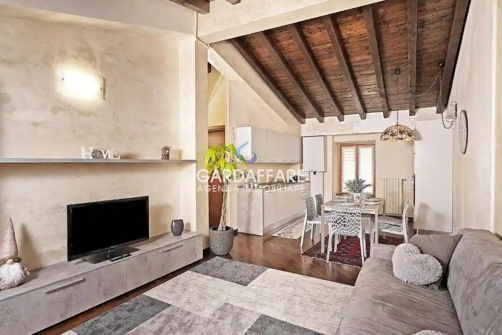 Appartamento in vendita a San Felice del Benaco