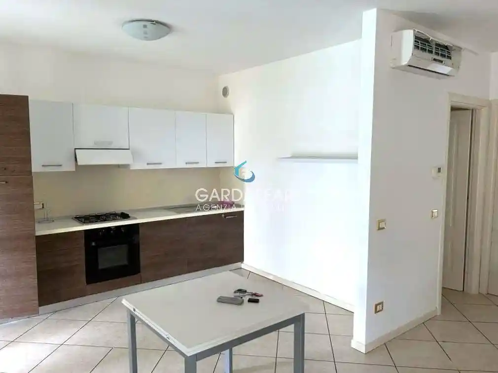 Trilocale buono stato, primo piano, Crociale, Manerba del Garda - foto 5