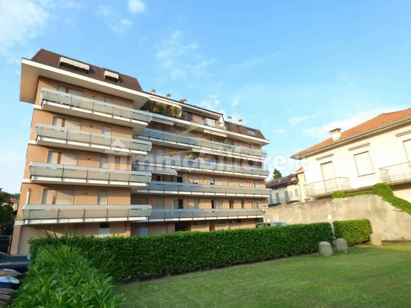 Appartamento in vendita a Borgosesia