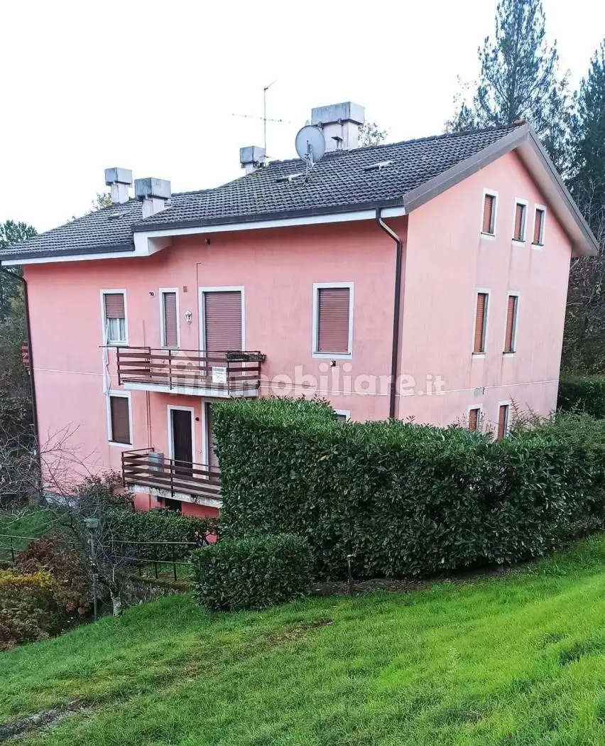 Appartamento in vendita a Maissana