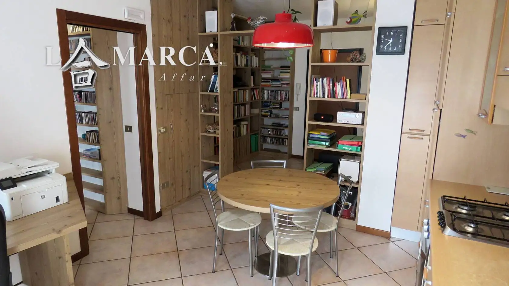 Trilocale ottimo stato, primo piano, Centro, Borso del Grappa - foto 2