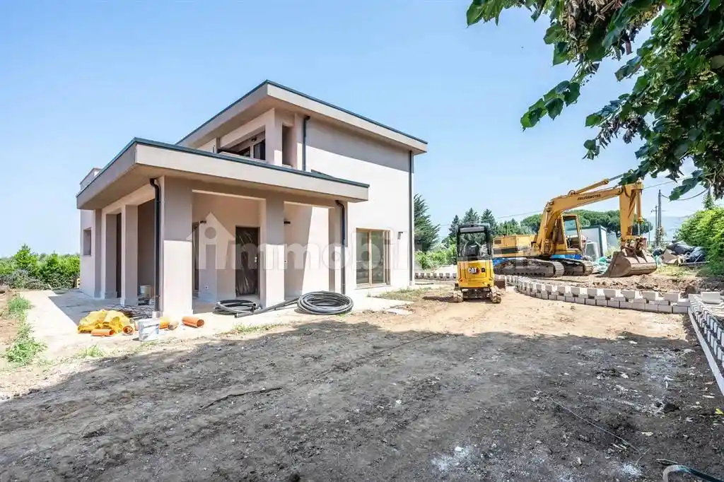 Villa in vendita a Zagarolo